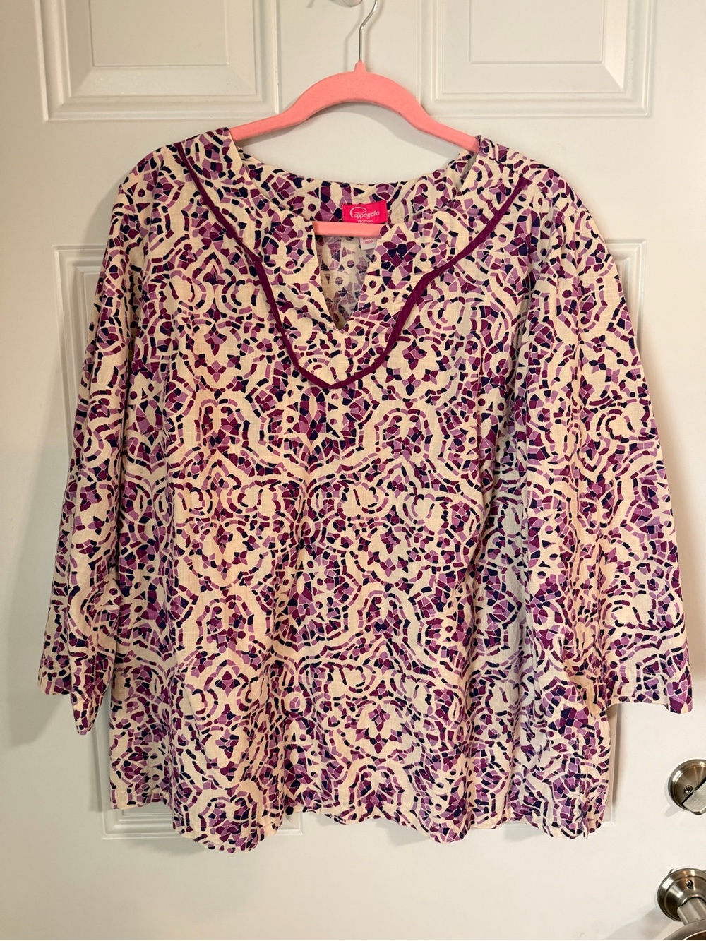 Pappagallo Cream and Purple Printed V-Neck Tunic